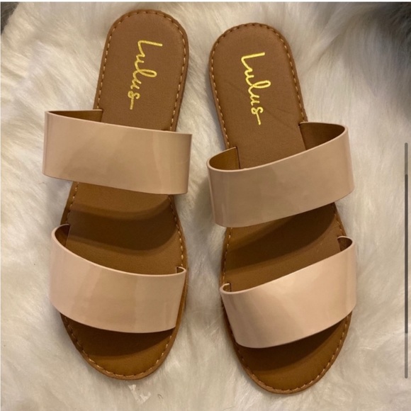 NIB Lulu’s Size 9 Time to Chill Patent Slide Sandals Nude - Picture 3 of 4